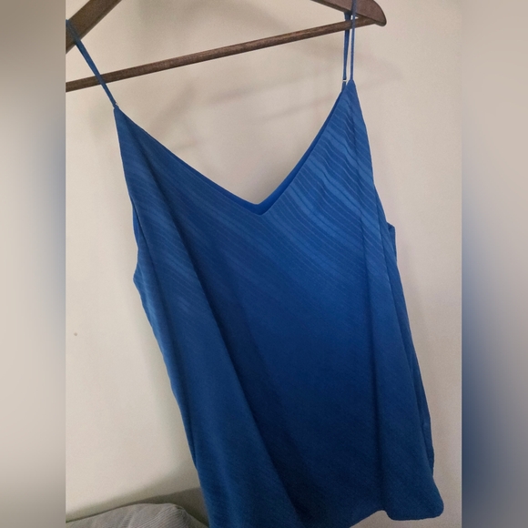 Calvin Klein Women's Top Sleevless - Blue - Picture 1 of 7